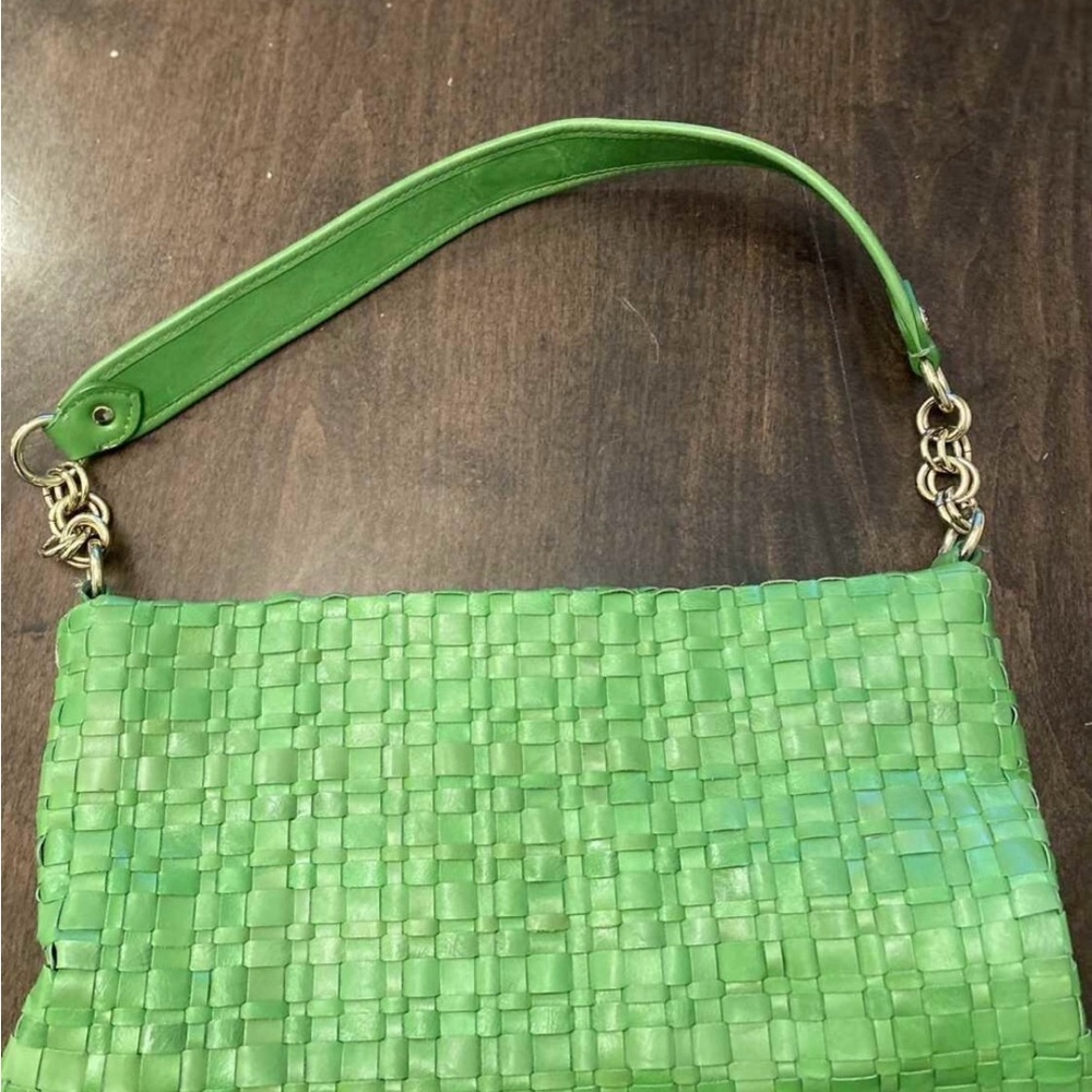 Elliott Lucca Vibrant Green Woven Shoulder Bag - Picture 4 of 4